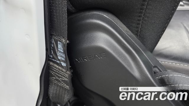 Jeep Wrangler 2020 — photo 29