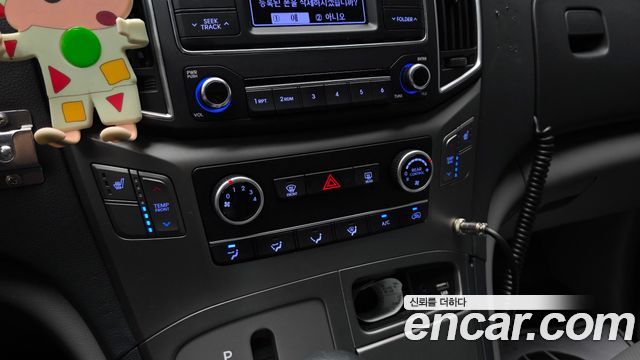 Hyundai Starex 2019 — photo 21
