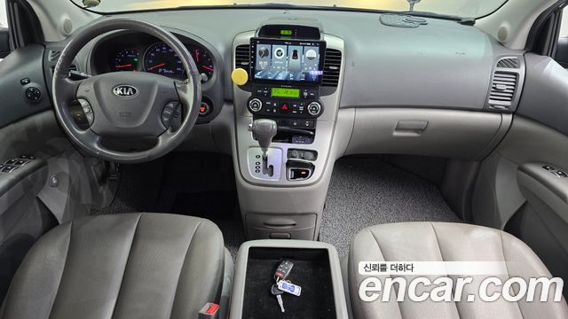 Kia Canival 2014 — photo 7