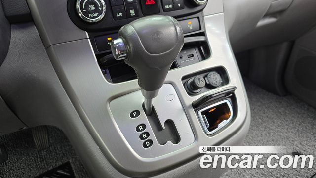 Kia Canival 2014 — photo 9