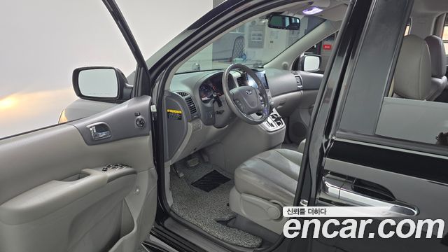 Kia Canival 2014 — photo 10