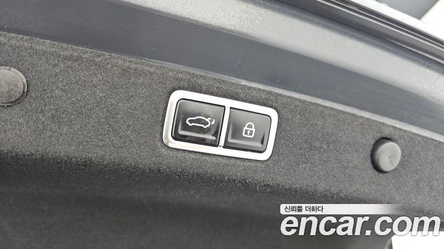 Hyundai Grandeur 2025 — photo 20