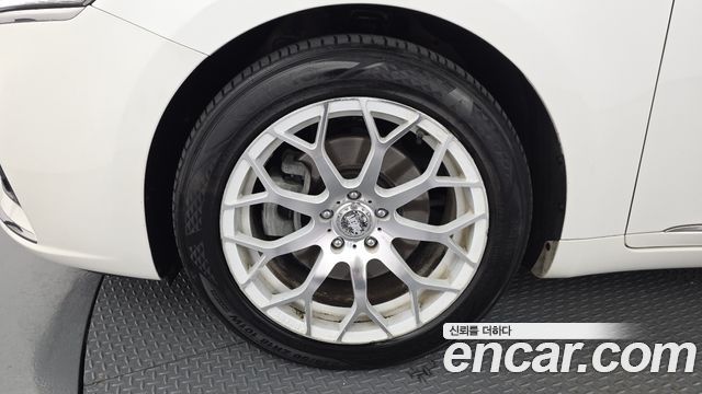 Kia K7 2016 — photo 5