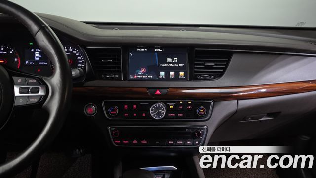 Kia K7 2016 — photo 14