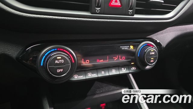 Kia K3 2022 — photo 23
