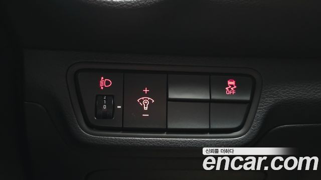 Kia K3 2022 — photo 29