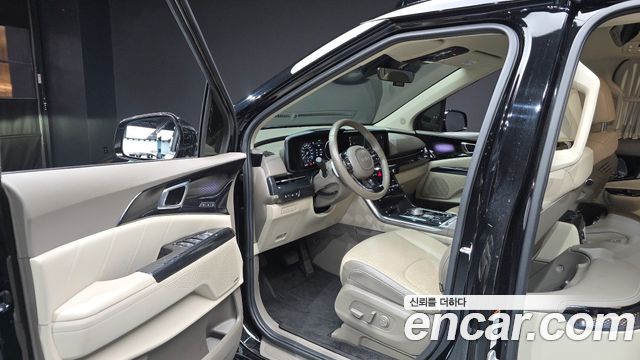 Kia Canival 2023 — photo 13