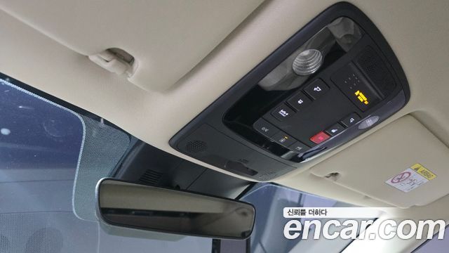 Kia Canival 2023 — photo 25