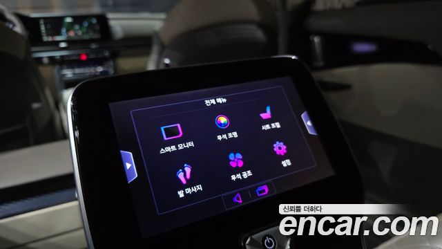 Kia Canival 2023 — photo 27