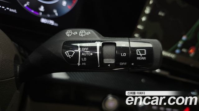 Kia Canival 2023 — photo 34