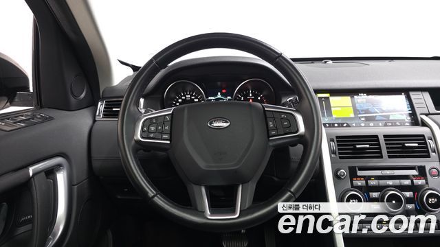 Land Rover Discovery Sport 2019 — photo 19