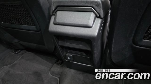 Land Rover Discovery Sport 2019 — photo 32