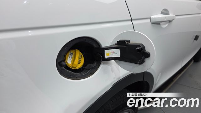 Land Rover Discovery Sport 2019 — photo 33