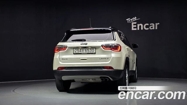 Jeep Compass 2019 — photo 4