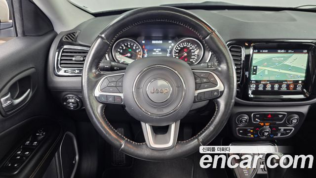 Jeep Compass 2019 — photo 19