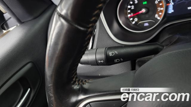 Jeep Compass 2019 — photo 30