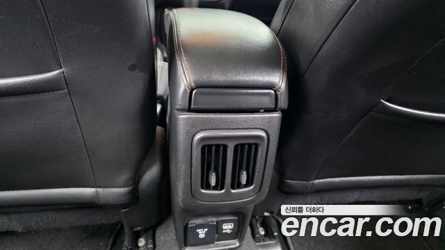 Jeep Compass 2019 — photo 32