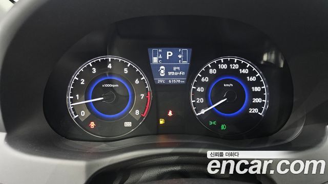 Hyundai Accent 2019 — photo 11
