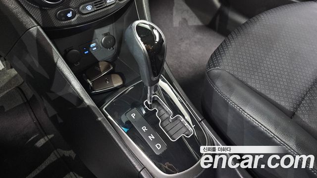 Hyundai Accent 2019 — photo 12