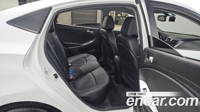 Hyundai Accent 2019 — photo 17