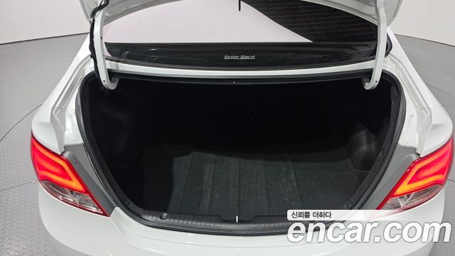 Hyundai Accent 2019 — photo 21