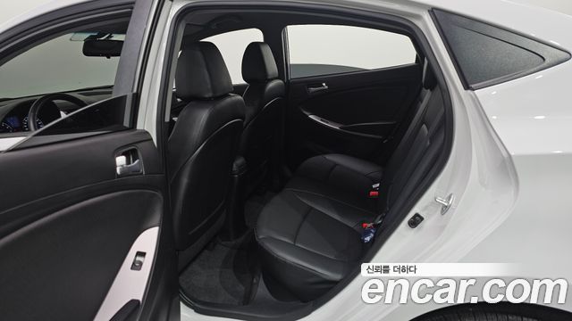 Hyundai Accent 2019 — photo 22