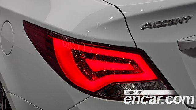 Hyundai Accent 2019 — photo 9
