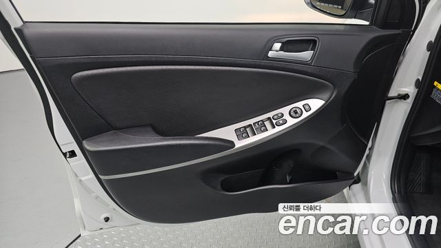 Hyundai Accent 2019 — photo 14