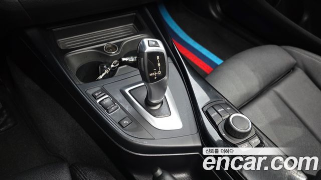 BMW 1-Series 2017 — photo 9