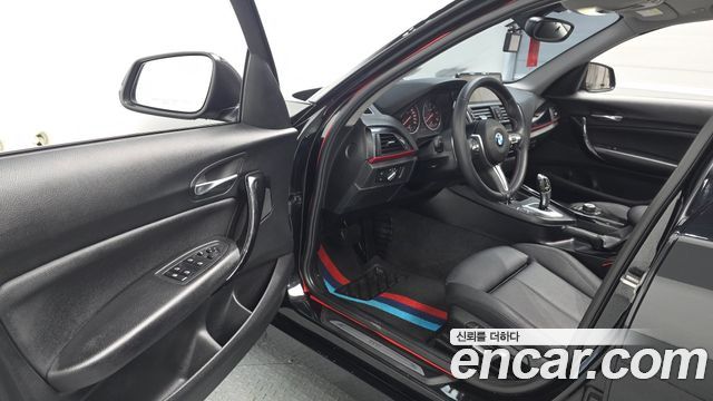 BMW 1-Series 2017 — photo 10