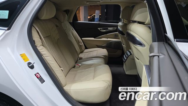 Kia K9 2022 — photo 17