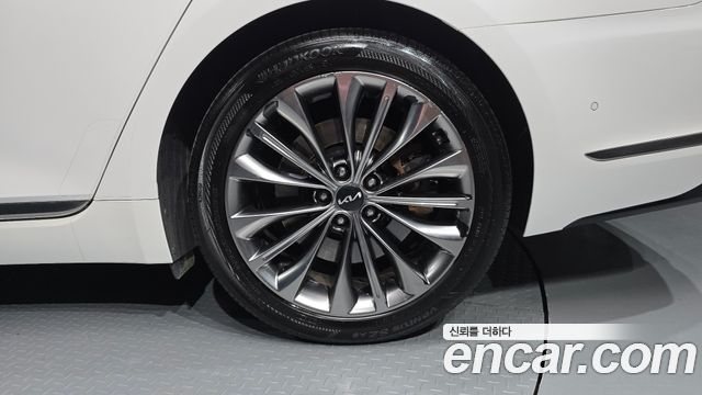 Kia K9 2022 — photo 7