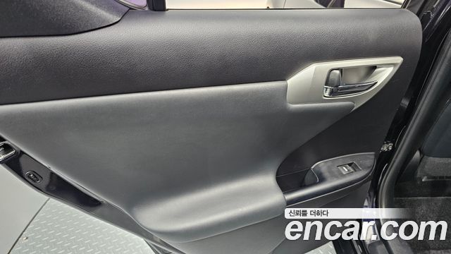 Lexus CT200h 2012 — photo 15