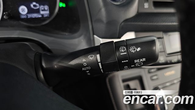 Lexus CT200h 2012 — photo 30