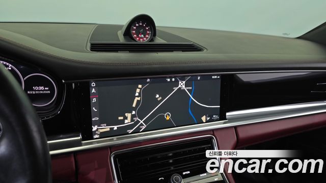 Porsche Panamera 2018 — photo 20