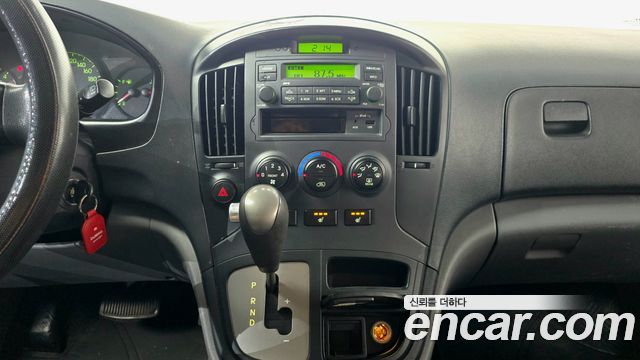 Hyundai Starex 2015 — photo 12