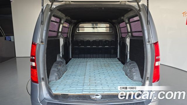 Hyundai Starex 2015 — photo 20