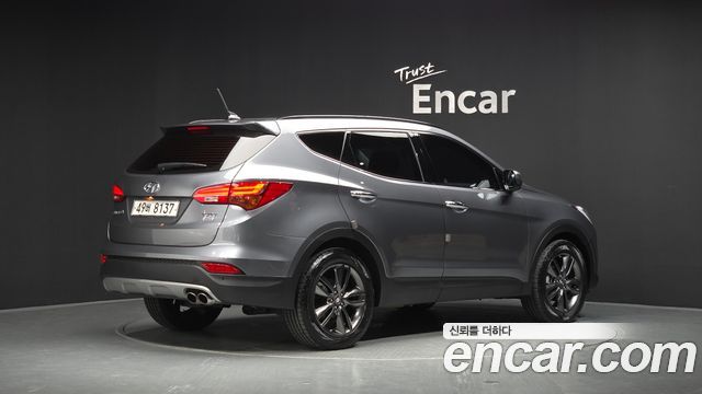 Hyundai Santafe 2014 — photo 2