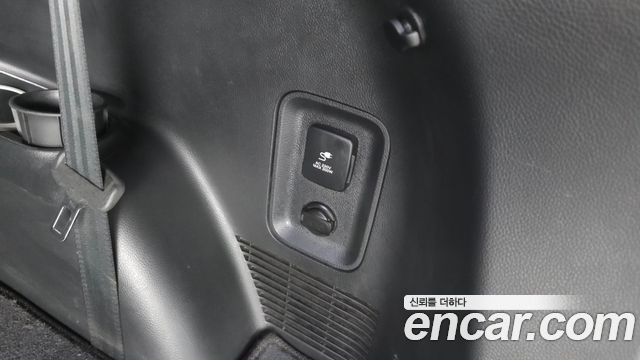 Hyundai Santafe 2014 — photo 25