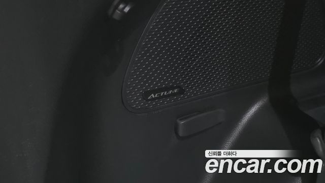 Hyundai Santafe 2014 — photo 33