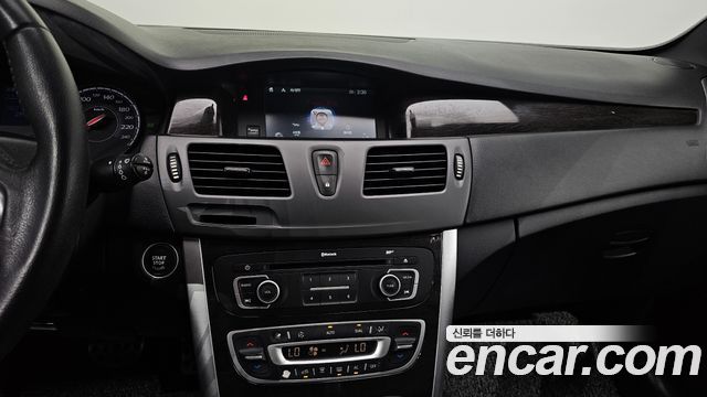 Renault Korea SM5  2015 — photo 16