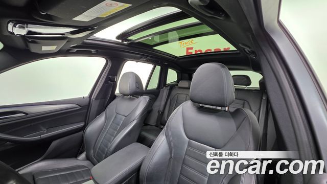 BMW X3 2019 — photo 17