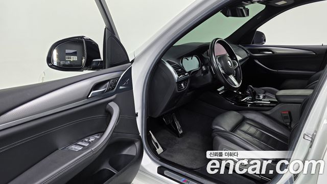 BMW X3 2019 — photo 18