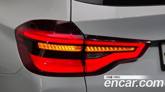 BMW X3 2019 — photo 8