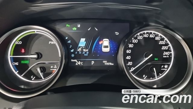Toyota Camry 2018 — photo 15