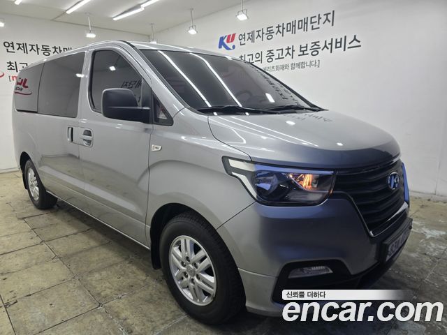 Hyundai Starex 2019 — photo 3