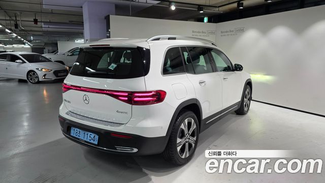 Mercedes-Benz EQB 2026 — photo 4