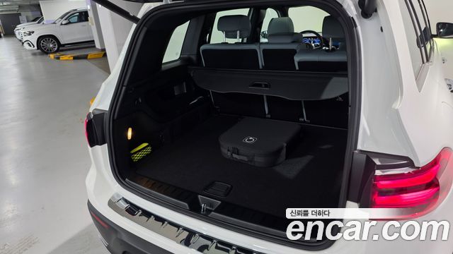 Mercedes-Benz EQB 2026 — photo 10