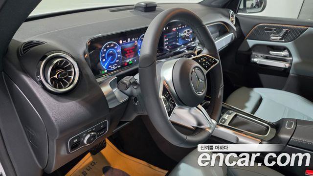 Mercedes-Benz EQB 2026 — photo 15