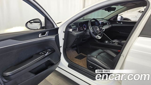 Kia K5 2020 — photo 10